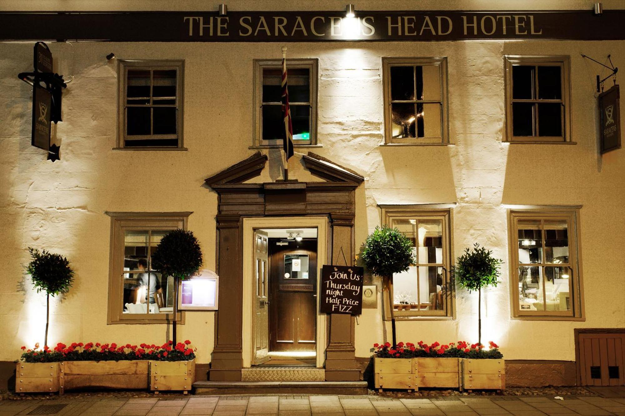 The Saracens Head Hotel Great Dunmow Exterior foto